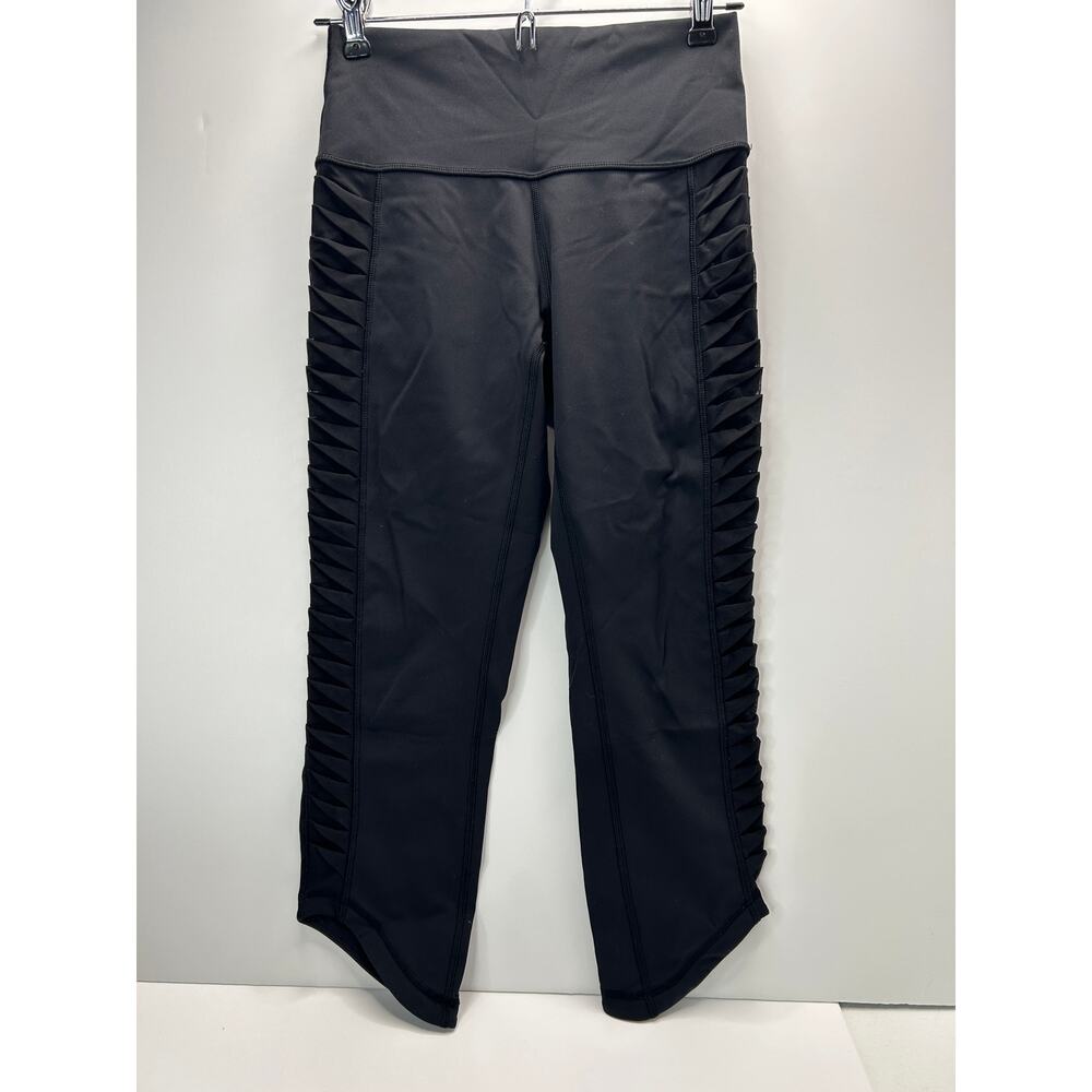 Lululemon Sunshine Salutation Crop Legging Mid Rise Mesh Tiered Black Women's 4